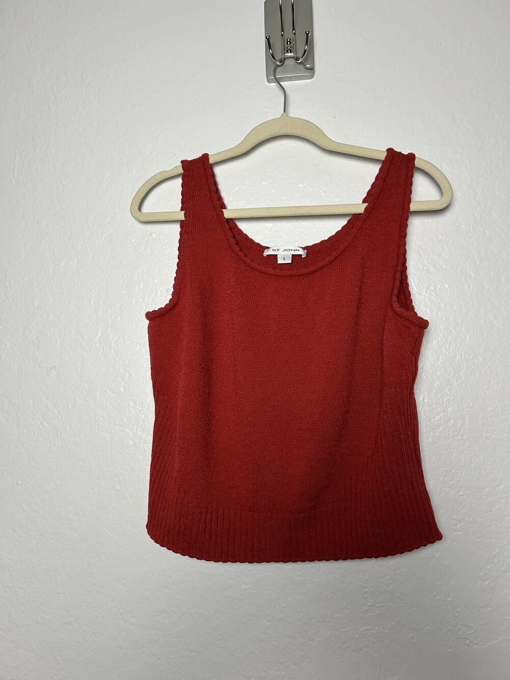 VTG St John Thick Straps Basic Red Tight Knit Tank Size Large